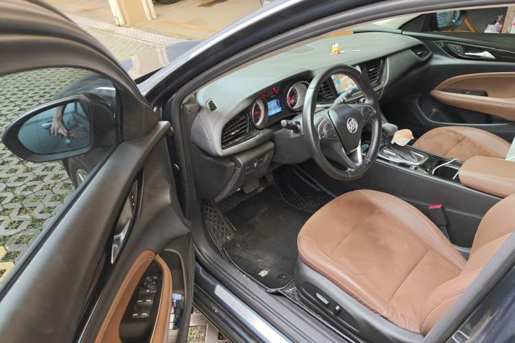 Used Buick Regal 2019 20T Elite Version China VI Standard Driver Seat