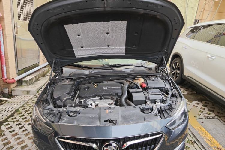 Used Buick Regal 2019 20T Elite Version China VI Standard Engine Bay