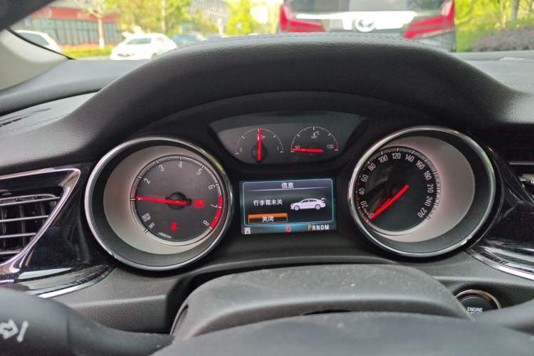 Used Buick Regal 2019 20T Luxury Model China VI Standard Instrument Cluster