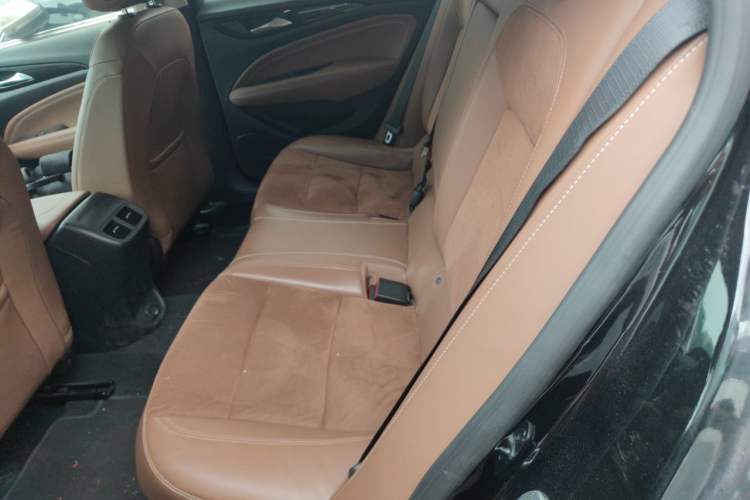 Used Buick Regal 2019 20T Elite Version China VI Standard Left Rear Seat