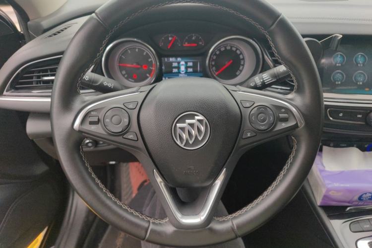 Used Buick Regal 2019 20T Elite Version China VI Standard Steering Wheel