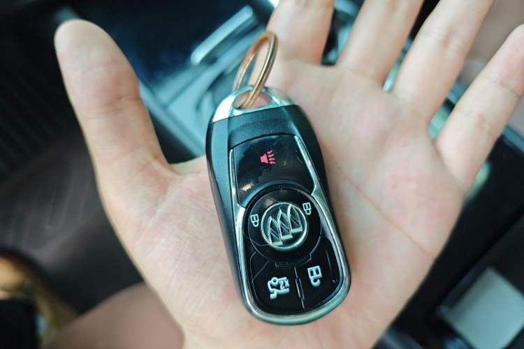 Used Buick Regal 2019 20T Luxury Model China VI Standard Vehicle Key