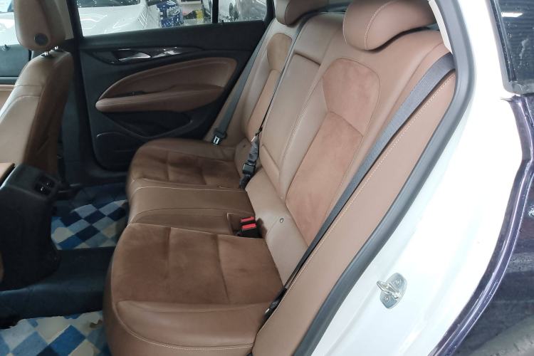Used Buick Regal 2019 20T Elite Version China VI Standard Left Rear Seat