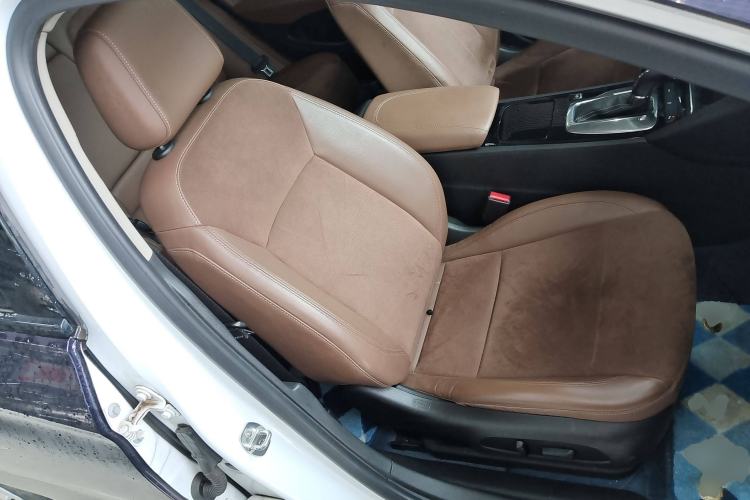 Used Buick Regal 2019 20T Elite Version China VI Standard Right Front Seat