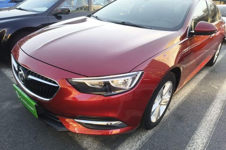 Buick Regal 2019