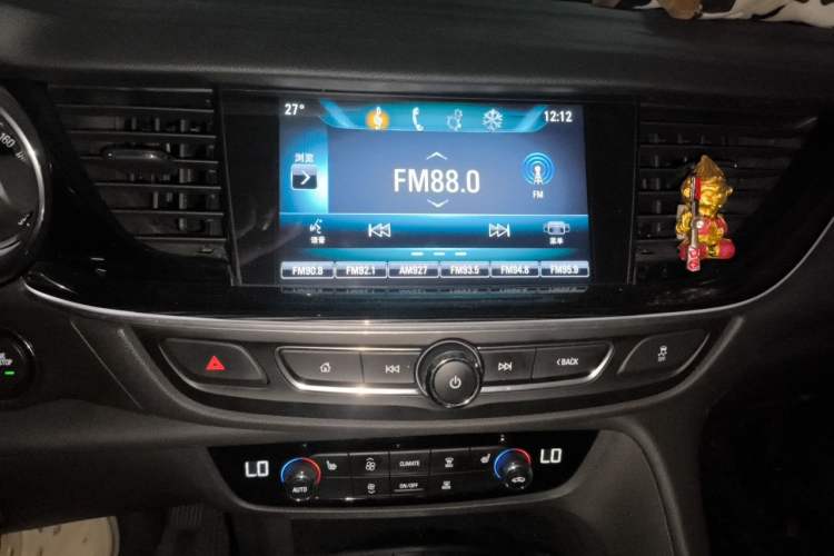 Used Buick Regal 2019 20T Luxury Model China VI Standard Audio And AC Panel