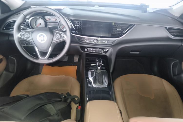 Used Buick Regal 2019 20T Elite Version China VI Standard Center Console