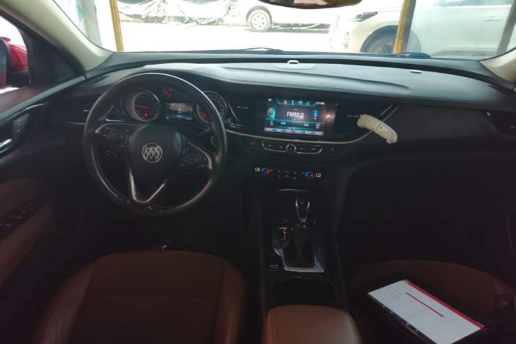 Used Buick Regal 2019 20T Elite Version China V Standard Center Console