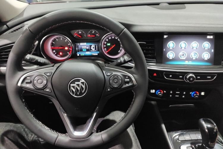 Used Buick Regal 2019 20T Elite Version China V Standard Center Console