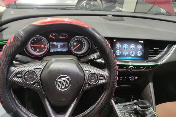 Used Buick Regal 2019 20T Luxury Model China VI Standard Center Console