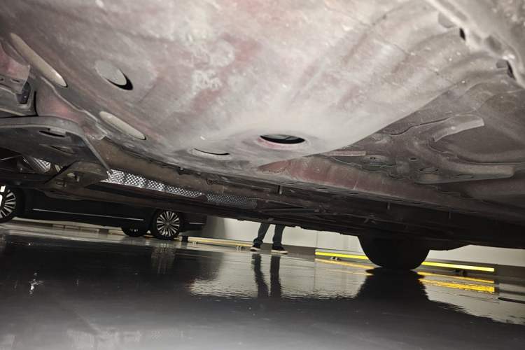 Used Buick Regal 2019 20T Elite Version China VI Standard Chassis Front Left