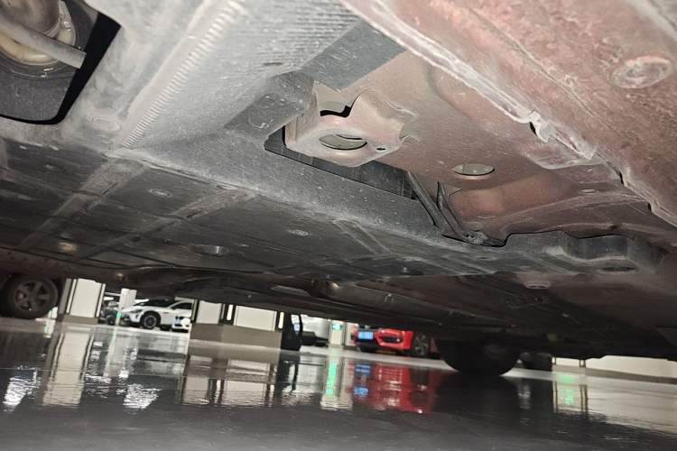 Used Buick Regal 2019 20T Elite Version China VI Standard Chassis Rear Right