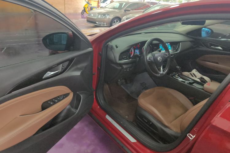 Used Buick Regal 2019 20T Elite Version China V Standard Driver Seat