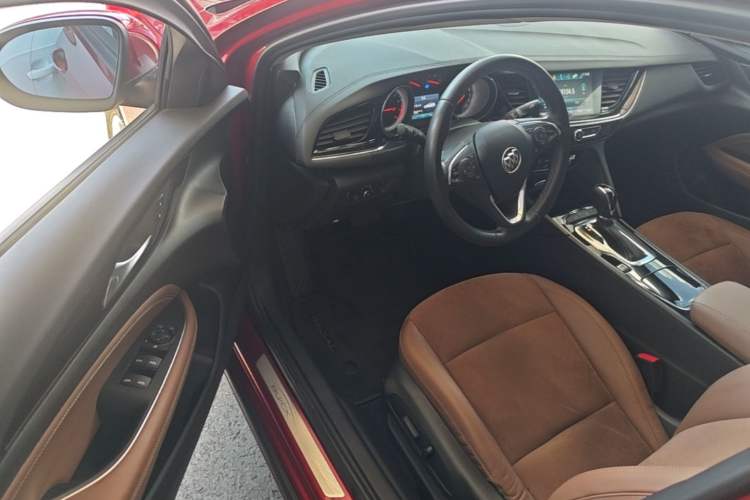 Used Buick Regal 2019 20T Elite Version China VI Standard Driver Seat
