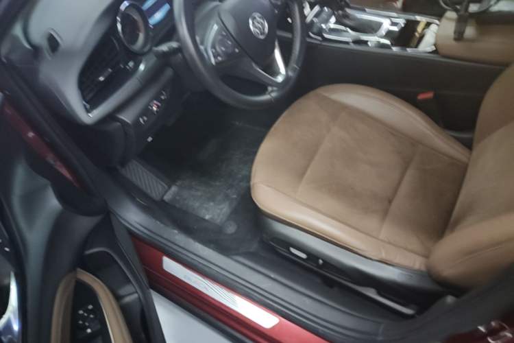 Used Buick Regal 2019 20T Elite Version China VI Standard Driver Seat