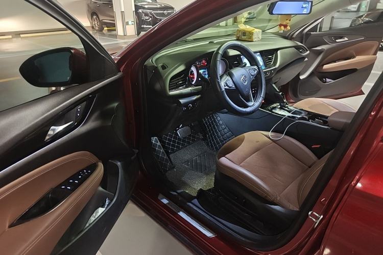 Used Buick Regal 2019 20T Elite Version China VI Standard Driver Seat
