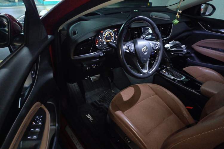Used Buick Regal 2019 28T Luxury Edition China VI Driver Seat