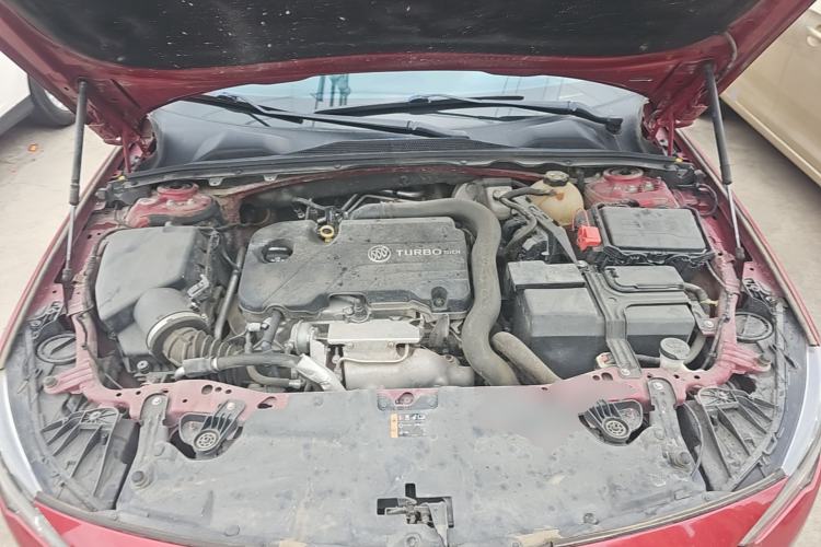 Used Buick Regal 2019 20T Elite Version China VI Standard Engine Bay