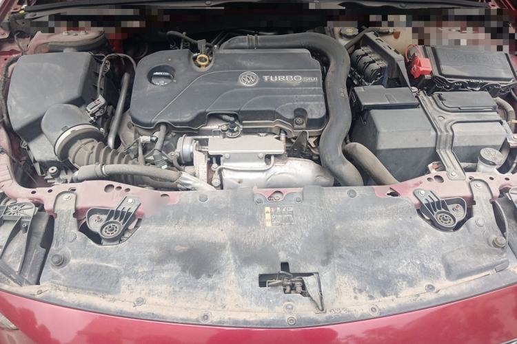 Used Buick Regal 2019 20T Elite Version China V Standard Engine Bay