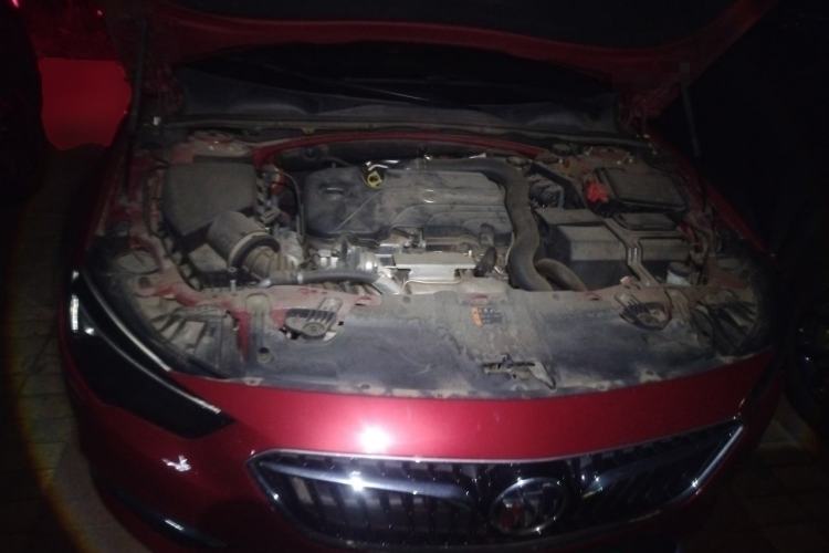 Used Buick Regal 2019 20T Elite Version China V Standard Engine Bay