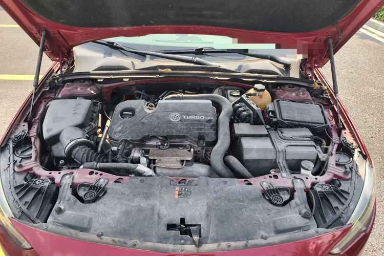 Used Buick Regal 2019 20T Elite Version China V Standard Engine Bay