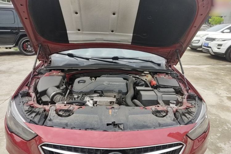 Used Buick Regal 2019 20T Elite Version China VI Standard Engine Bay