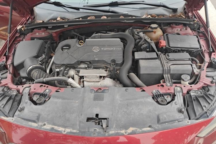 Used Buick Regal 2019 20T Elite Version China VI Standard Engine Bay