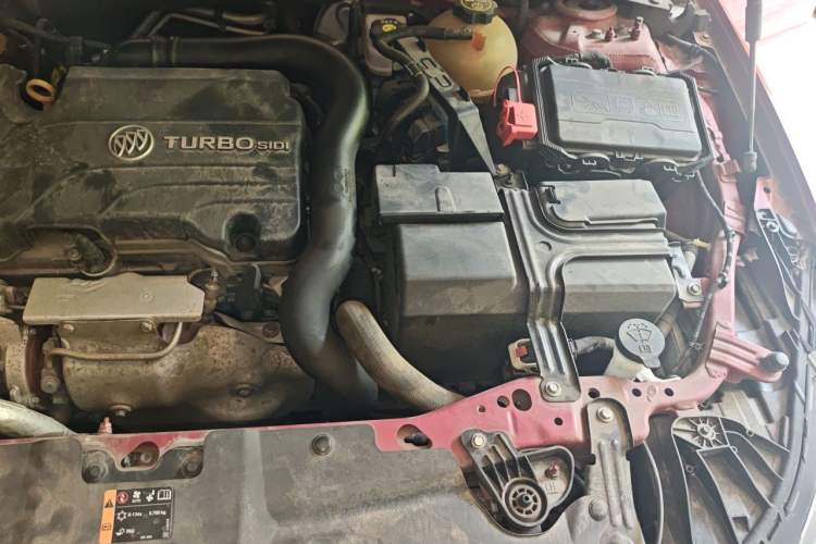 Used Buick Regal 2019 20T Luxury Model China VI Standard Engine Bay Left