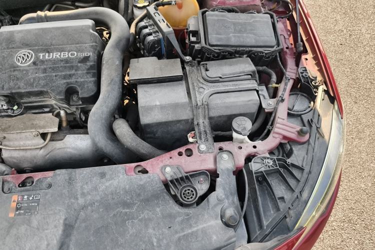 Used Buick Regal 2019 20T Elite Version China V Standard Engine Bay Left