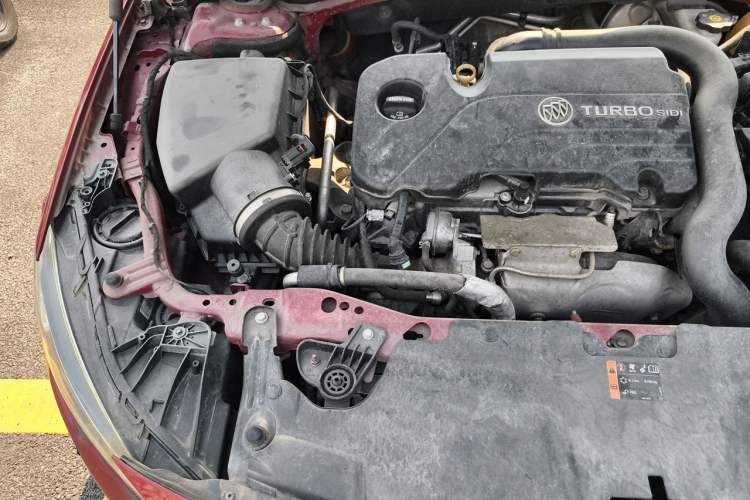 Used Buick Regal 2019 20T Elite Version China V Standard Engine Bay Right
