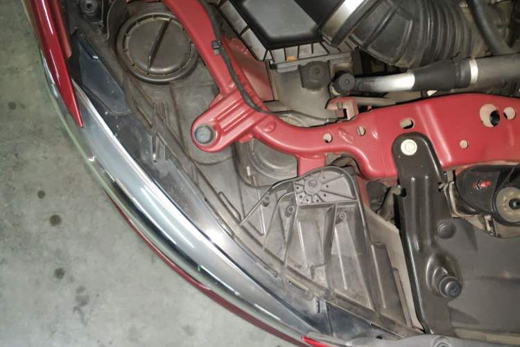 Used Buick Regal 2019 20T Elite Version China VI Standard Engine Bay Right