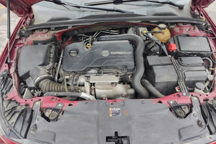Used Buick Regal 2019 20T Elite Version China VI Standard Engine Bay