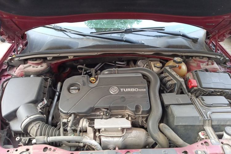 Used Buick Regal 2019 20T Elite Version China VI Standard Engine Bay