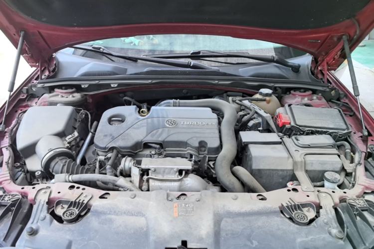 Used Buick Regal 2019 20T Luxury Model China VI Standard Engine Bay