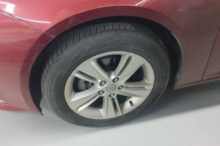 Used Buick Regal 2019 20T Elite Version China VI Standard Exterior 4