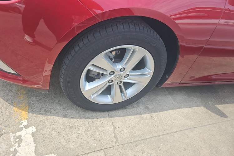 Used Buick Regal 2019 20T Elite Version China VI Standard Exterior 4