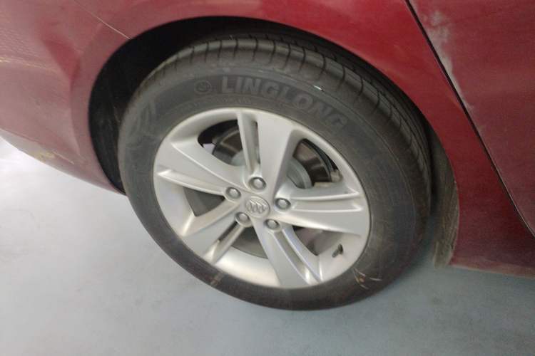 Used Buick Regal 2019 20T Elite Version China VI Standard Exterior 5