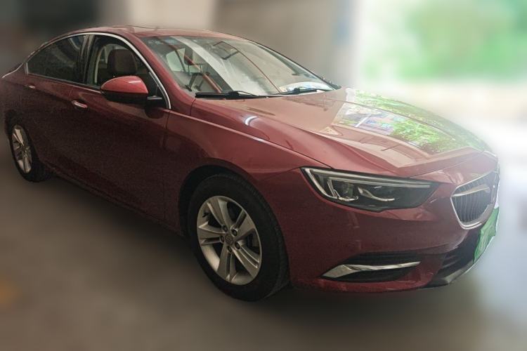 Used Buick Regal 2019 20T Luxury Model China VI Standard Front Right 45 Deg