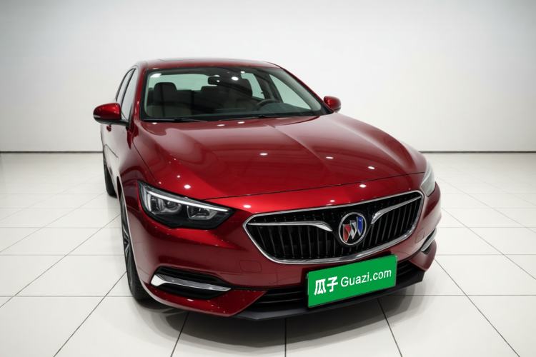 Used Buick Regal 2019 20T Elite Version China V Standard Front Right 45 Deg