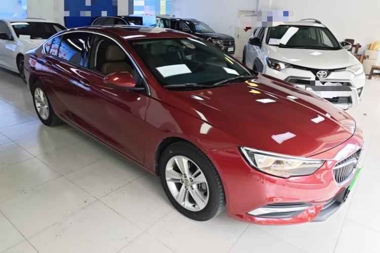 Used Buick Regal 2019 20T Elite Version China V Standard Front Right 45 Deg