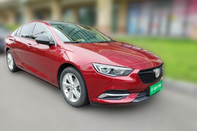 Used Buick Regal 2019 20T Elite Version China V Standard Front Right 45 Deg