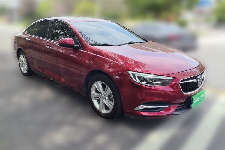 Used Buick Regal 2019 20T Elite Version China V Standard Front Right 45 Deg
