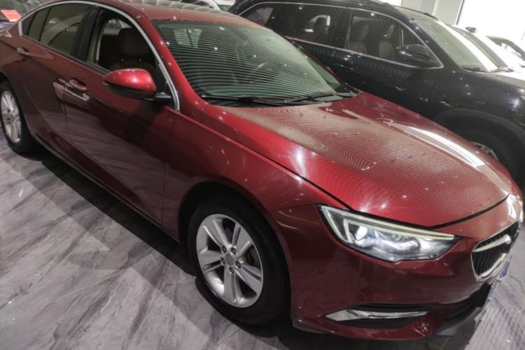 Used Buick Regal 2019 20T Luxury Model China VI Standard Front Right 45 Deg