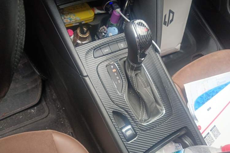 Used Buick Regal 2019 20T Elite Version China V Standard Gear Lever