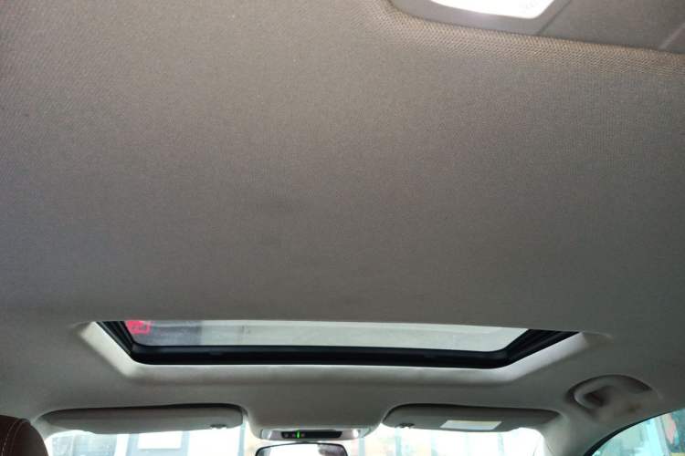 Used Buick Regal 2019 20T Elite Version China VI Standard Headliner