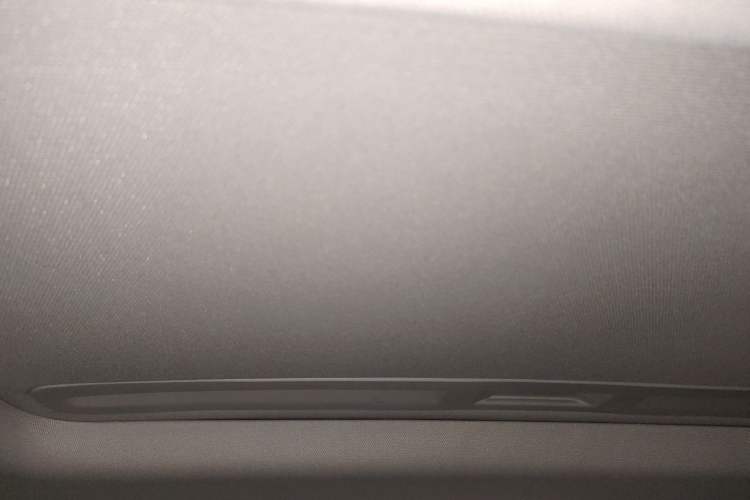 Used Buick Regal 2019 20T Elite Version China VI Standard Headliner
