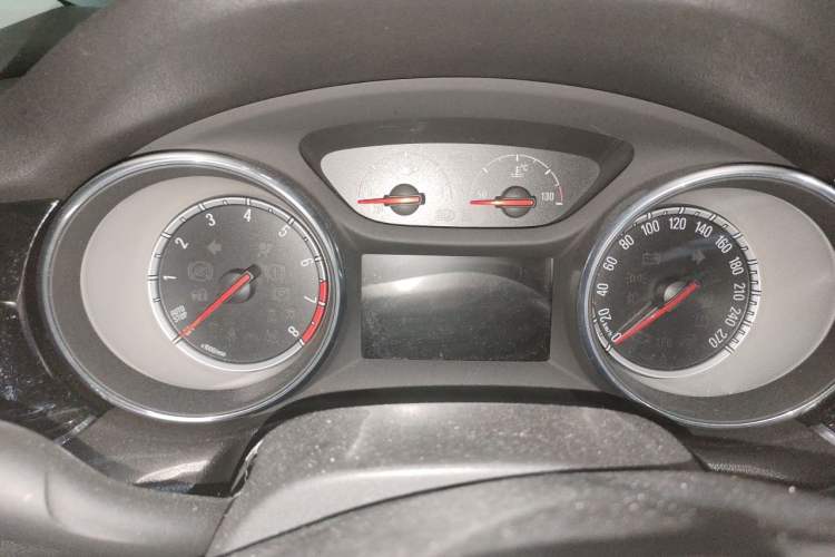 Used Buick Regal 2019 20T Elite Version China VI Standard Instrument Cluster