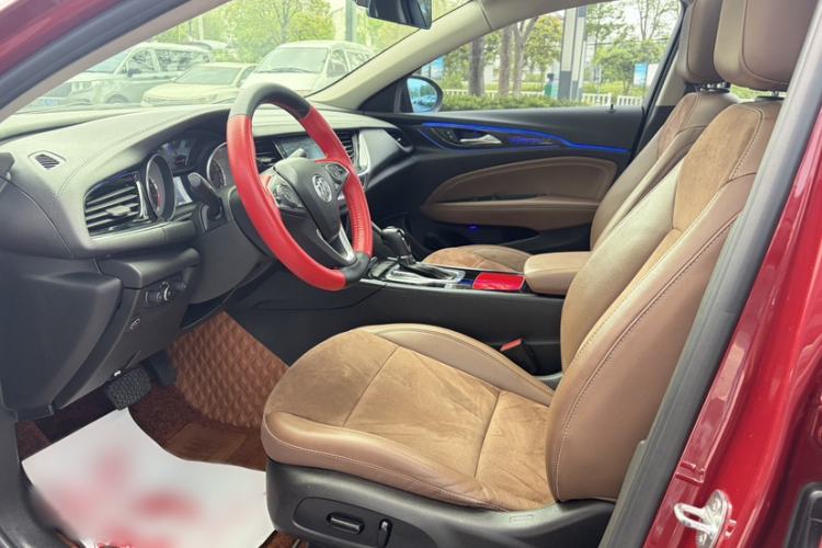 Used Buick Regal 2019 20T Elite Version China VI Standard Interior 6