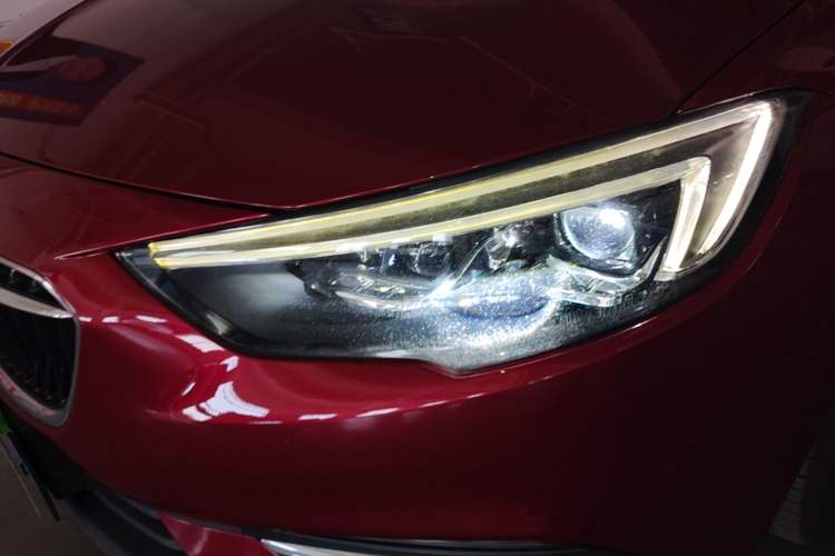 Used Buick Regal 2019 20T Elite Version China VI Standard Left Front Headlight