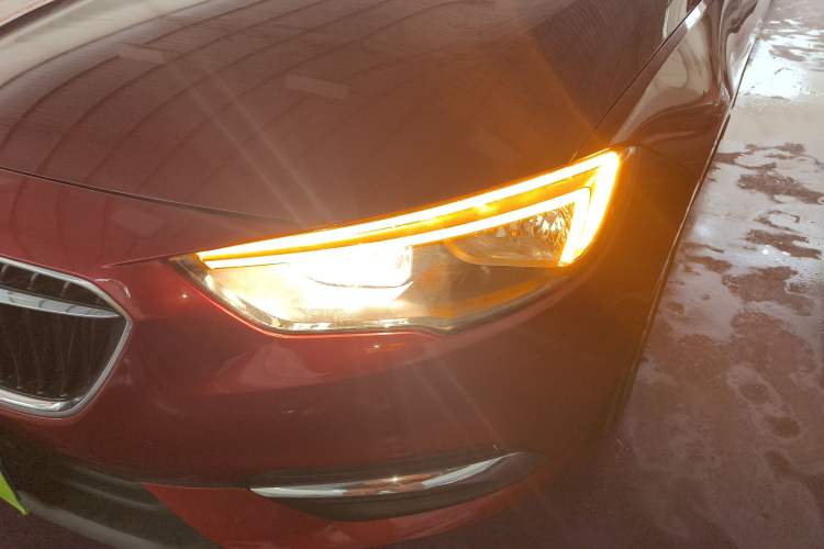 Used Buick Regal 2019 20T Elite Version China V Standard Left Front Headlight